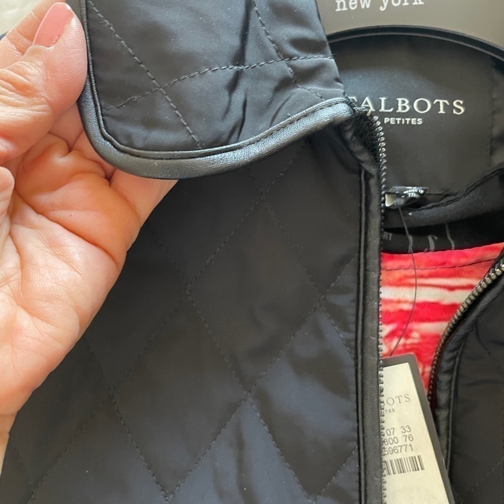 New - Talbots quilted jacket - Picture 5 of 10
